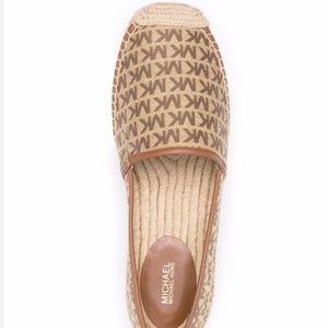 Brand-new Micheal Kors flat/ slip-on Espadrille for women size 9